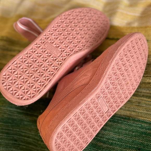 Puma Suede Heart Satin II Cameo Brown Pink Womens Casual Sneakers - Picture 5 of 6